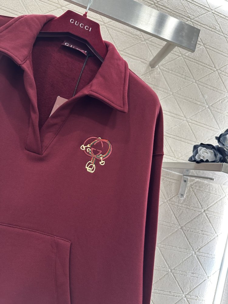 Светр жіночий фото 5