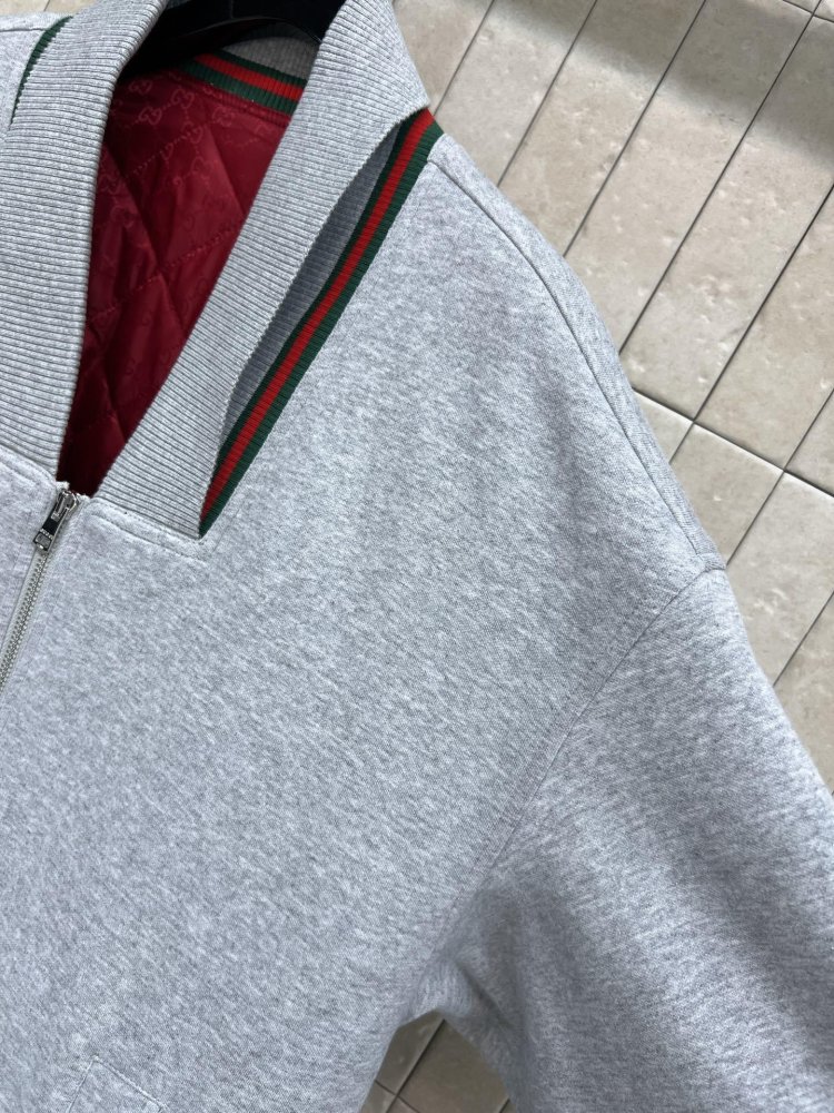 Светр жіночий фото 5