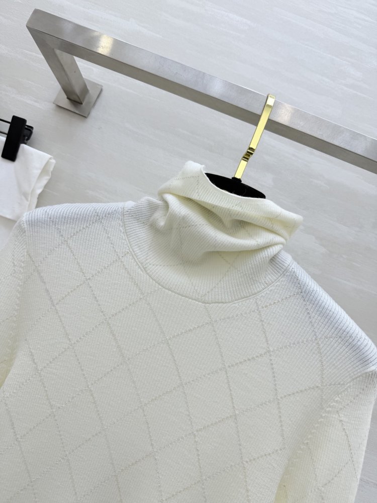 Свитер женский фото 6