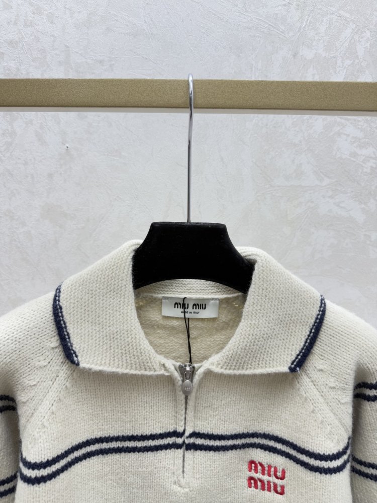 Свитер женский фото 6