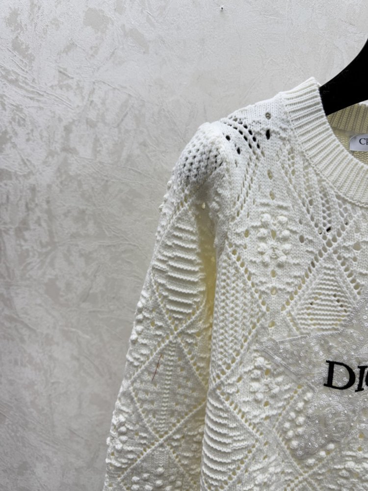 Свитер женский фото 6