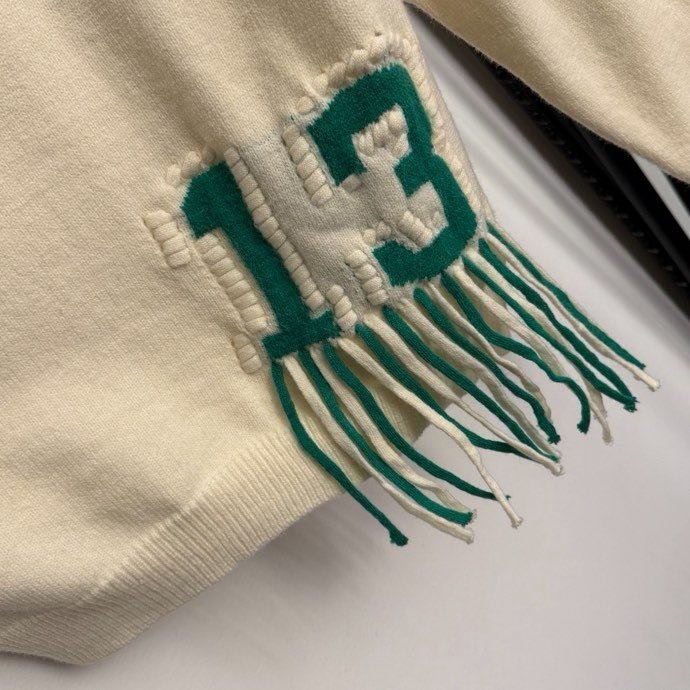 Свитер женский фото 6