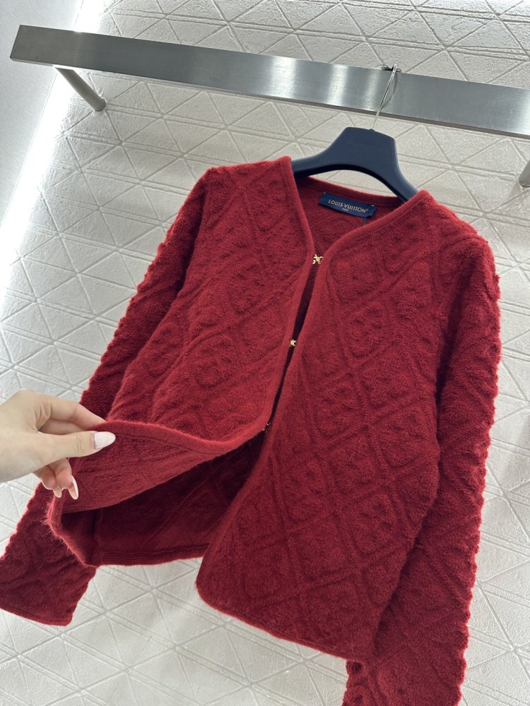 Светр жіночий фото 6