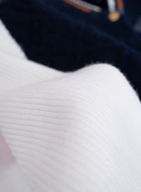 Светр жіночий фото 7