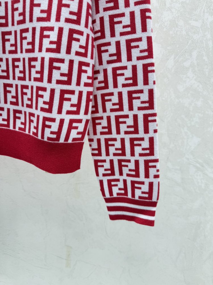 Свитер женский фото 7