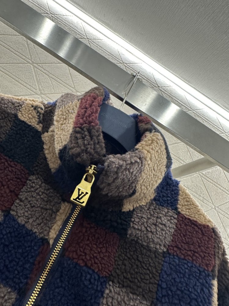 Свитер женский фото 7