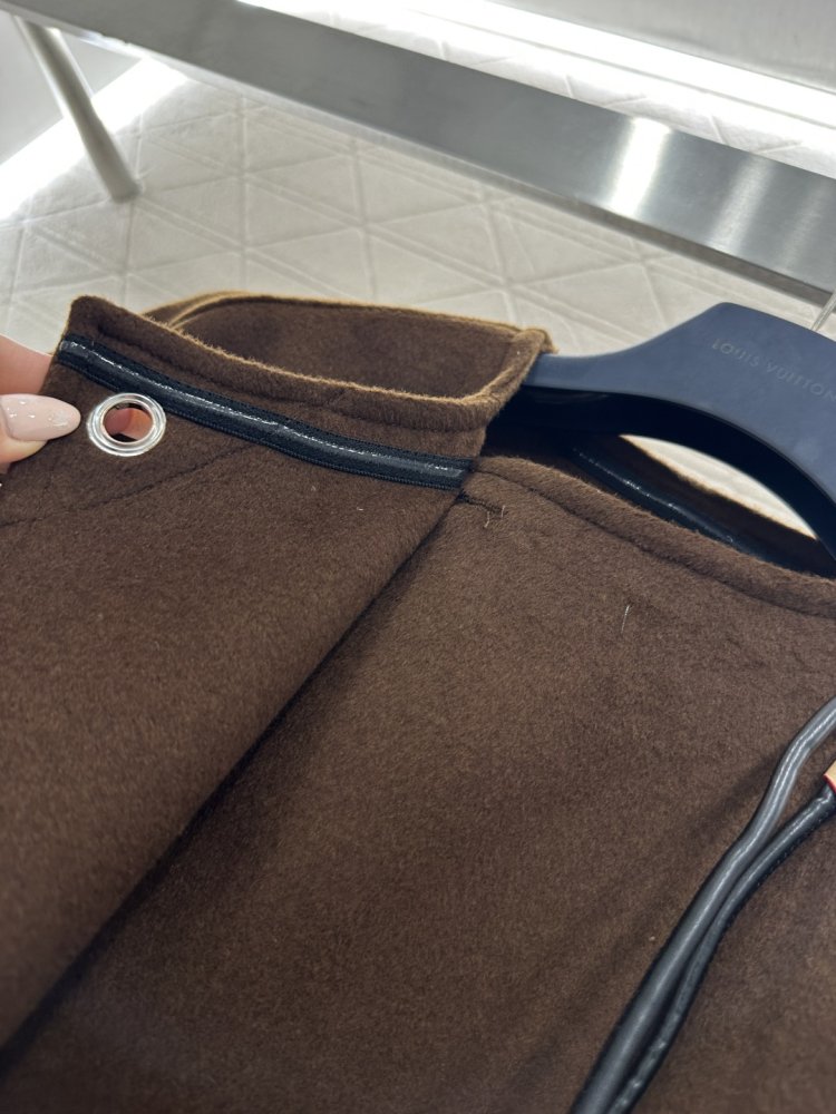 Светр жіночий фото 7