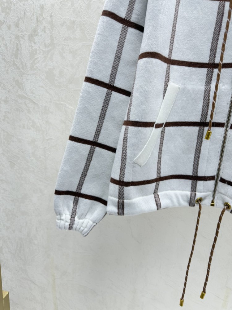 Свитер женский фото 8