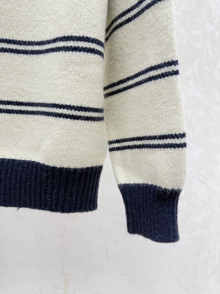 Свитер женский фото 8