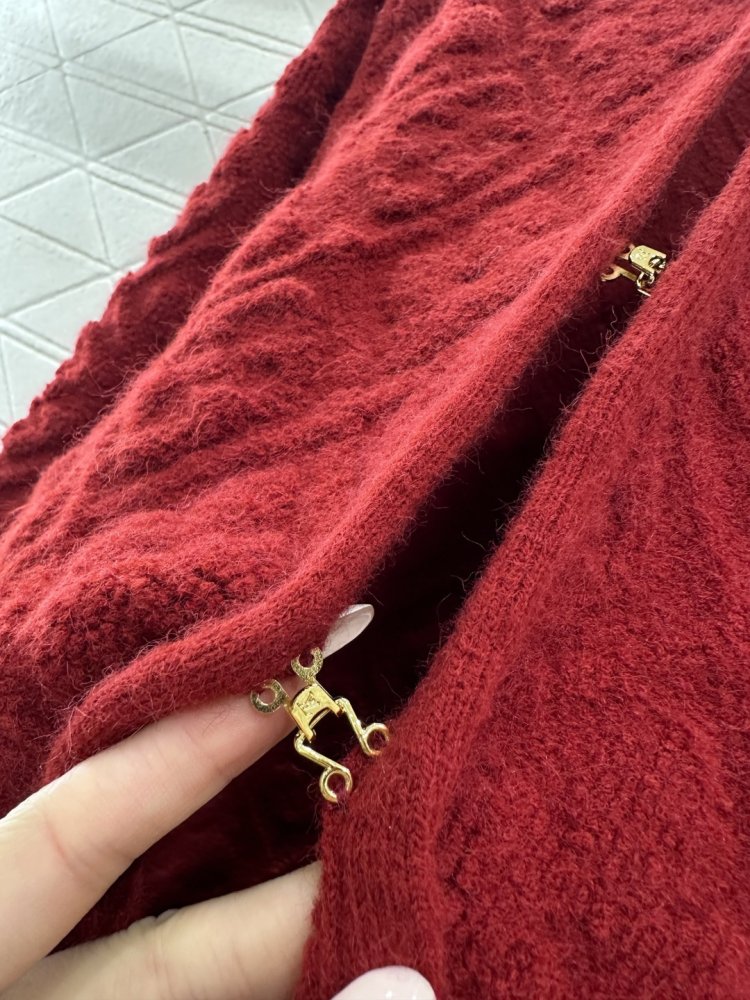 Светр жіночий фото 8