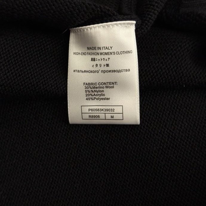 Светр жіночий фото 9