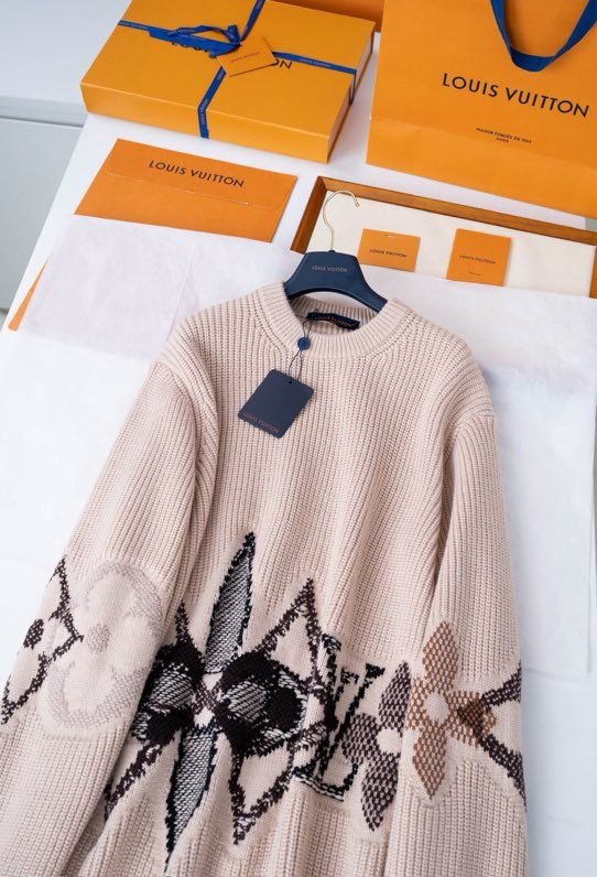 Pullover female фото 9