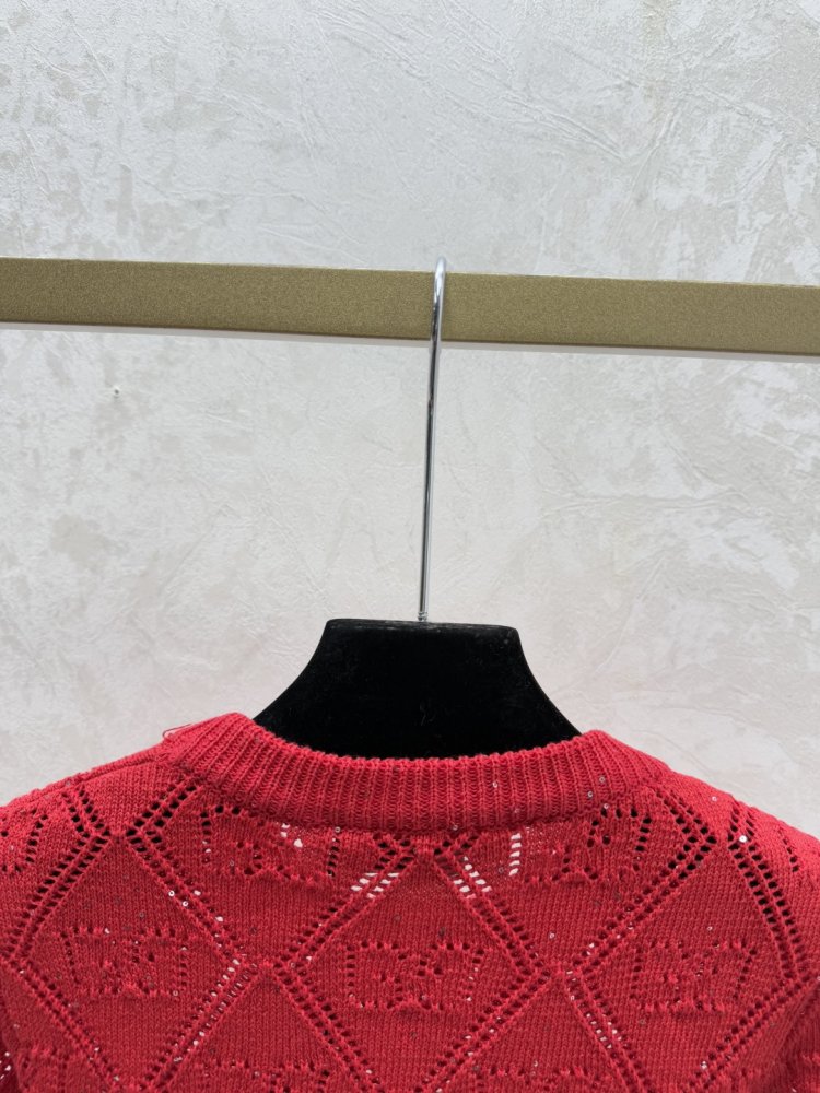 Свитер женский фото 9