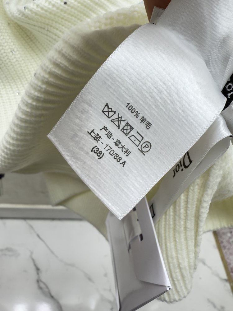 Свитер женский фото 9