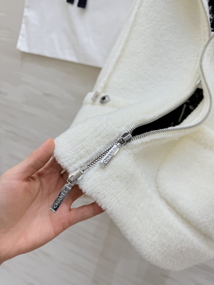 Свитер женский фото 9