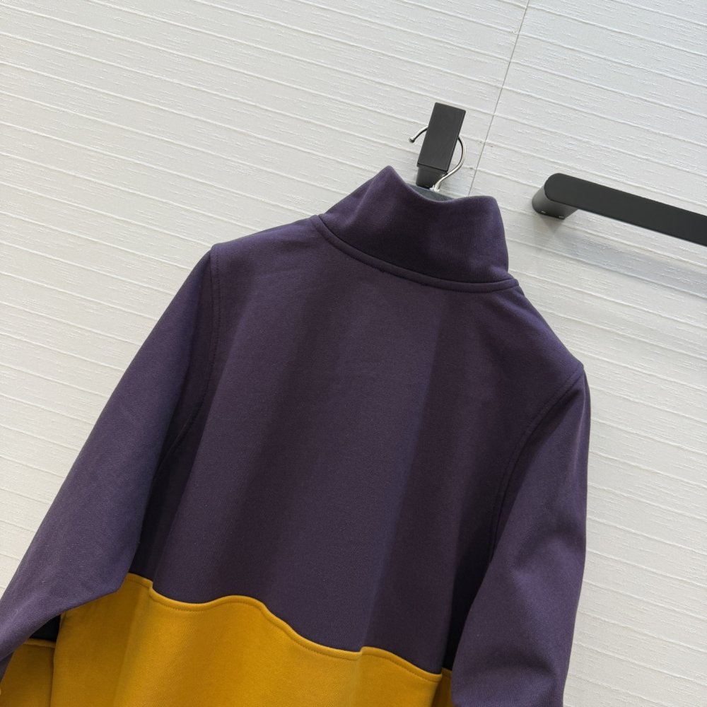 Свитер женский фото 9