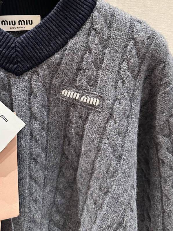 Свитер фото 7