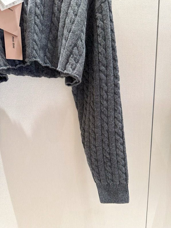 Свитер фото 9