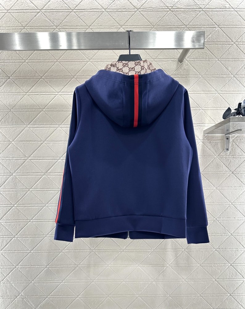 Свитшот жіночий фото 2