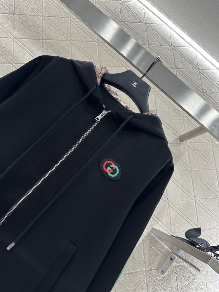 Свитшот жіночий фото 3