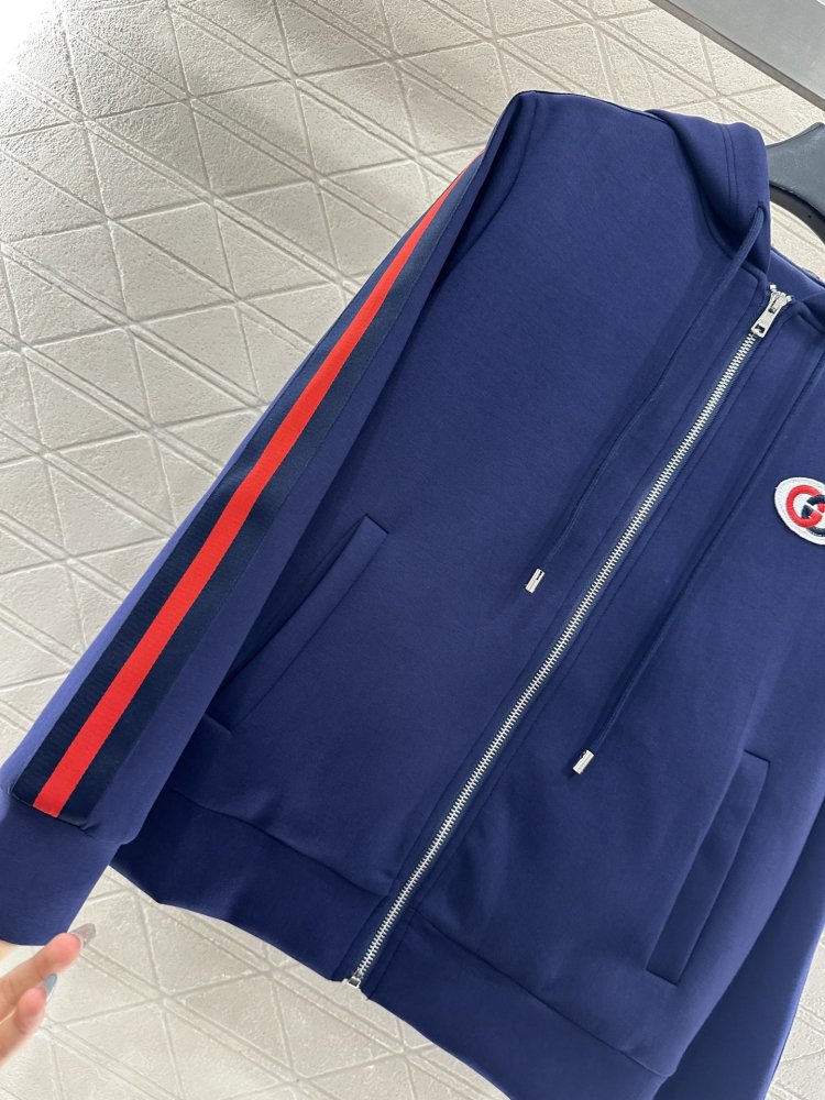 Свитшот жіночий фото 4