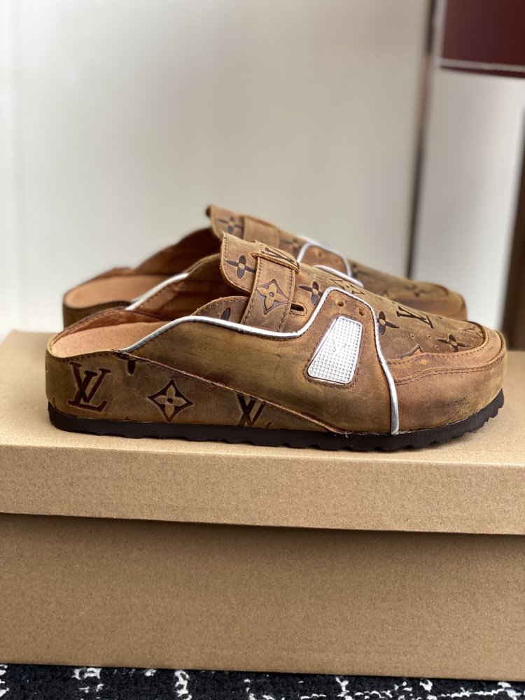 Капці Birkenstock x LV фото 2