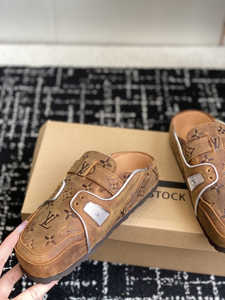 Капці Birkenstock x LV фото 7