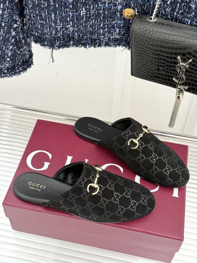 Капці шкіряні жіночі фото 3