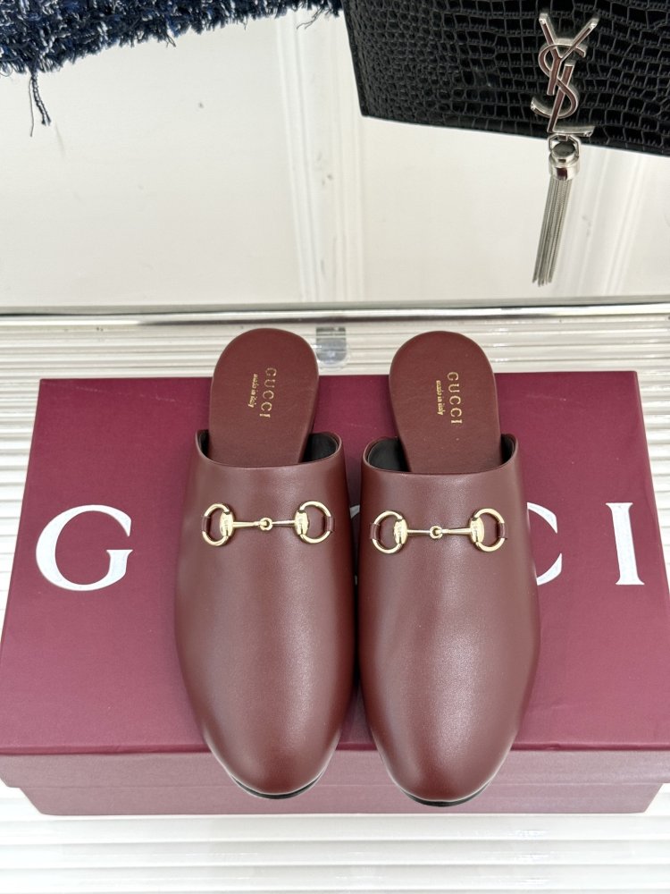 Капці шкіряні жіночі фото 4