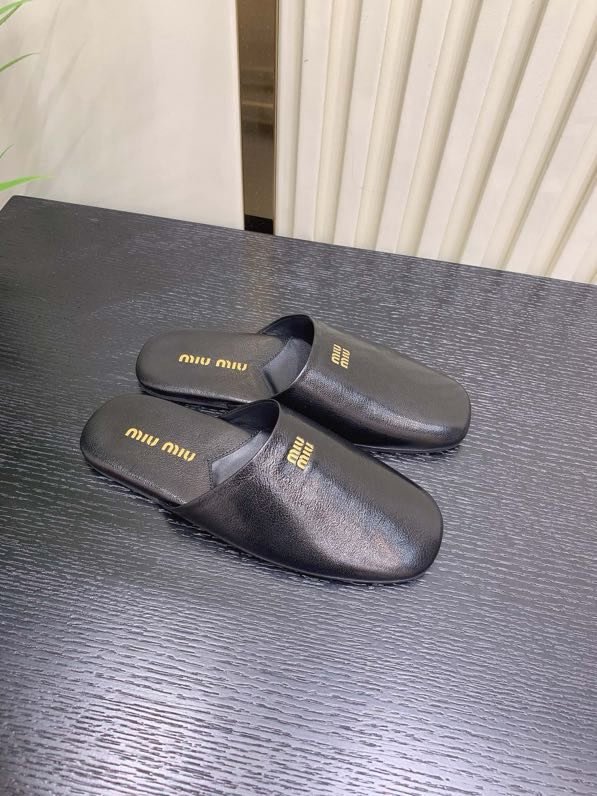 Slippers leather women's фото 6