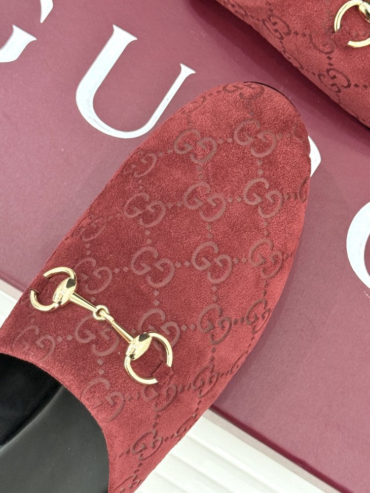 Slippers leather women's фото 7