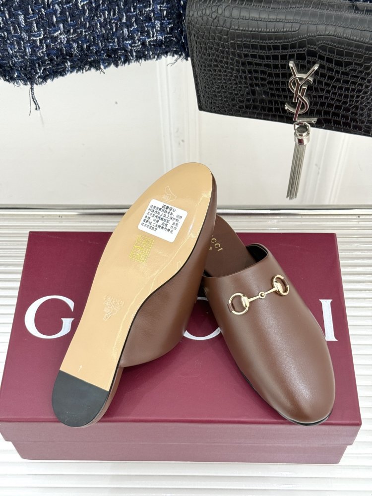 Slippers leather women's фото 9