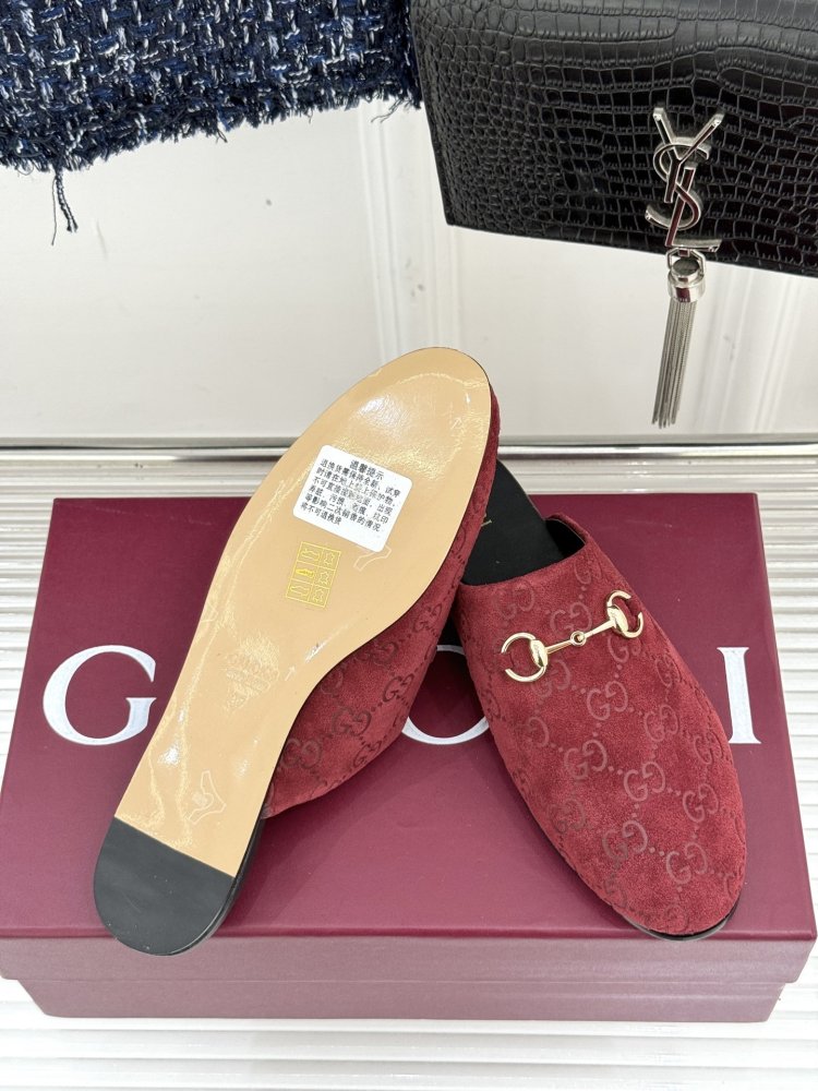 Slippers leather women's фото 9