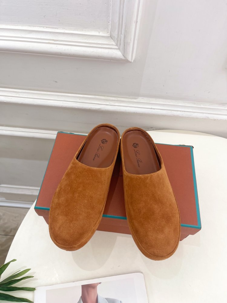 Slippers leather