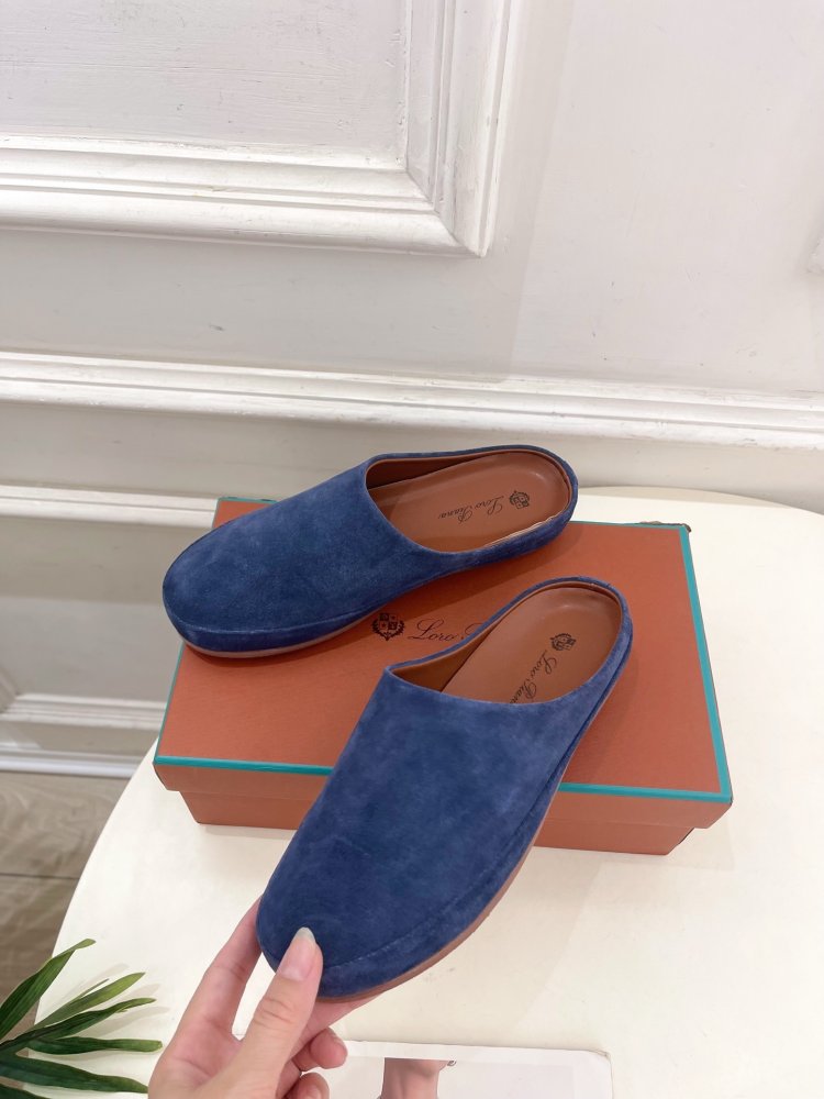 Slippers leather фото 3