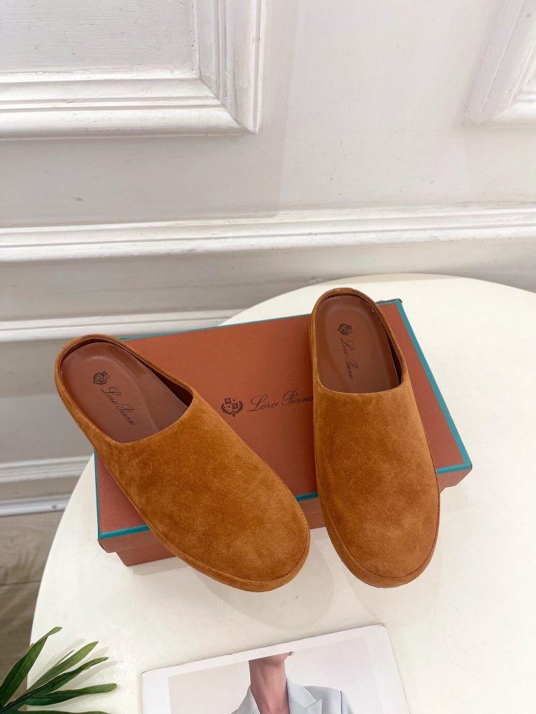 Slippers leather фото 4