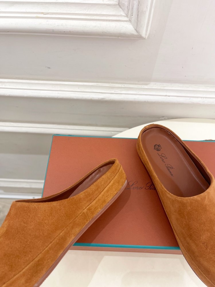 Slippers leather фото 7