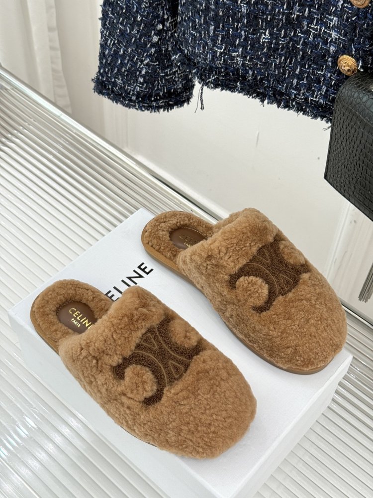 Slippers fur women's фото 3