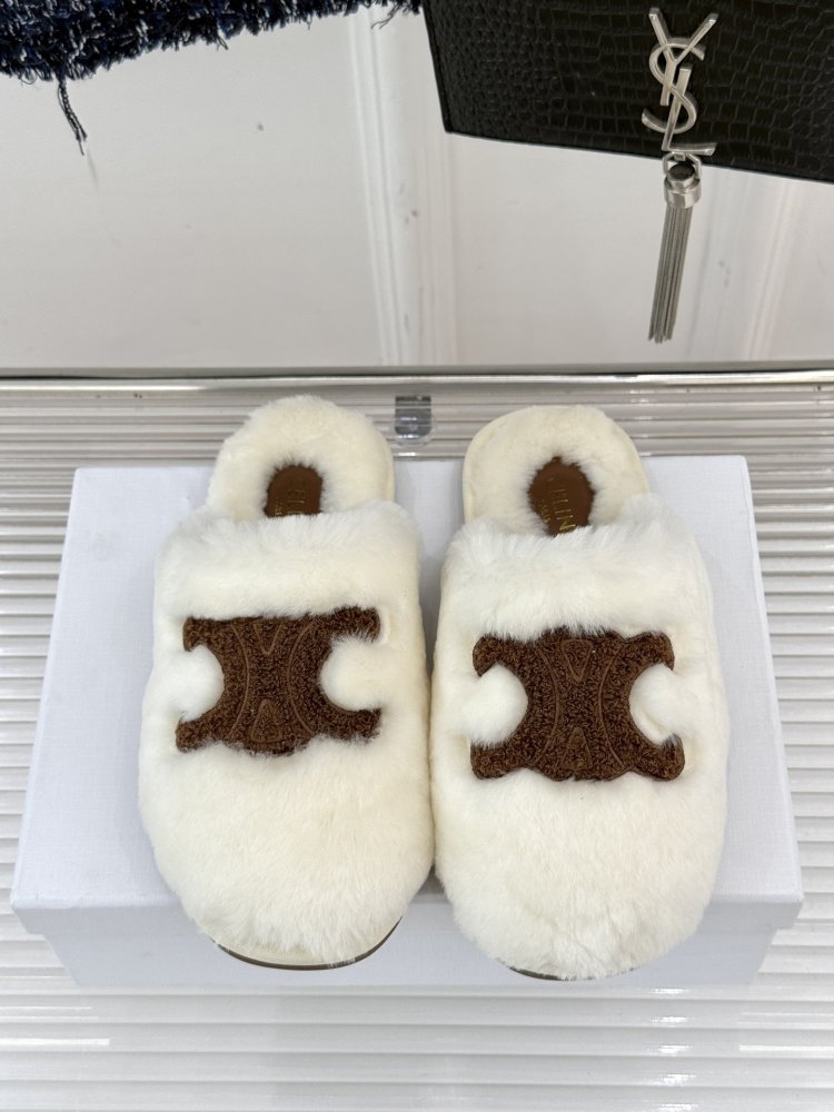 Slippers fur women's фото 4