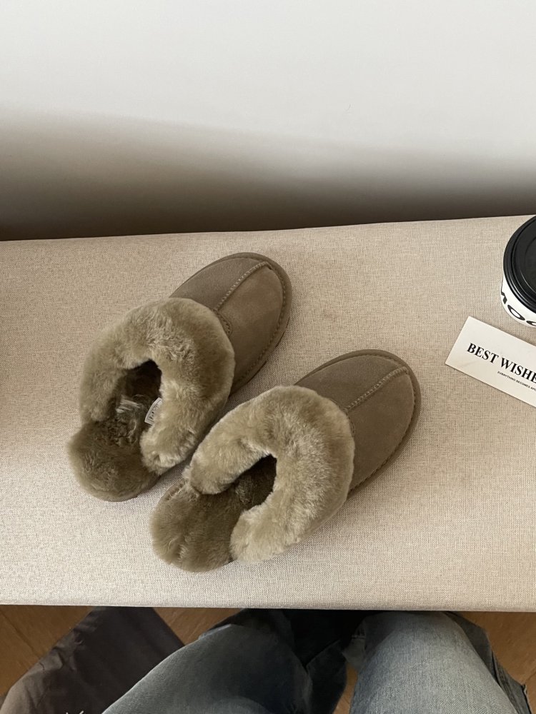 Slippers on fur women's фото 2