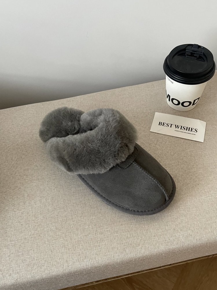 Slippers on fur women's фото 3