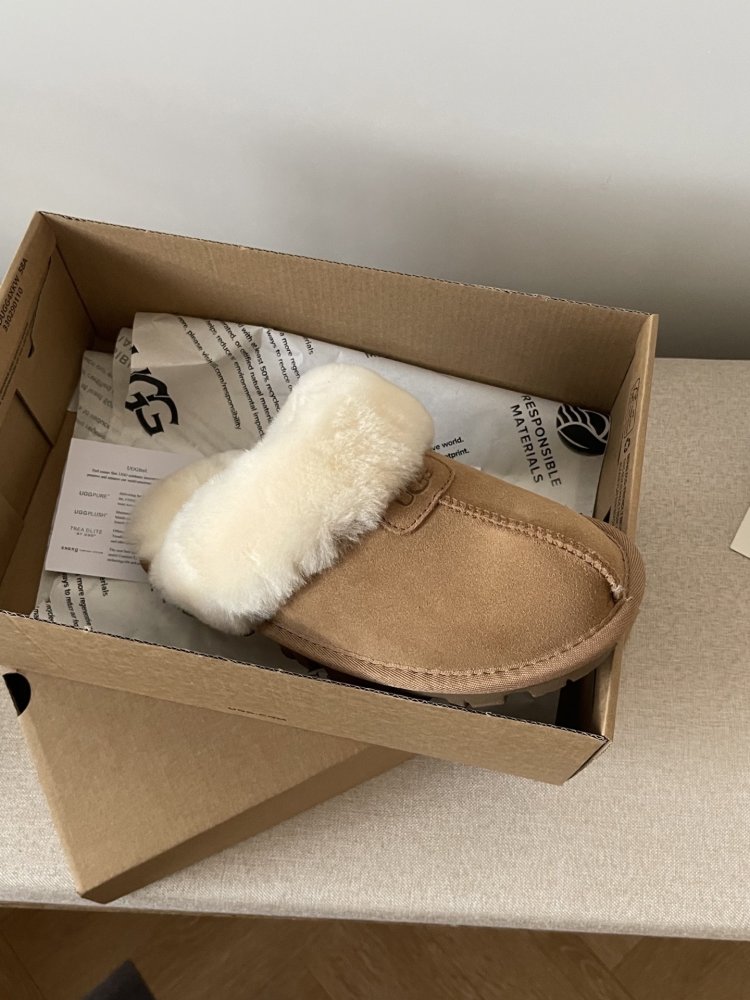 Slippers on fur women's фото 5