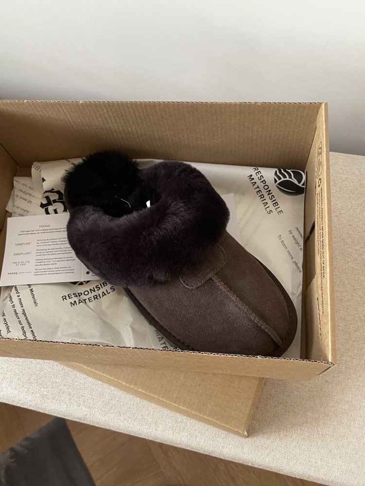 Slippers on fur women's фото 5