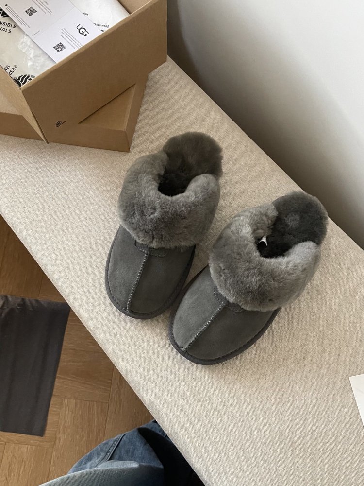 Slippers on fur women's фото 6