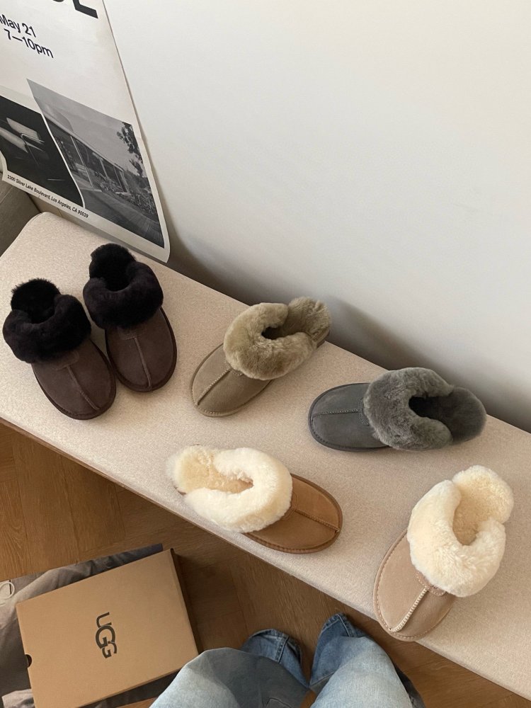 Slippers on fur women's фото 9