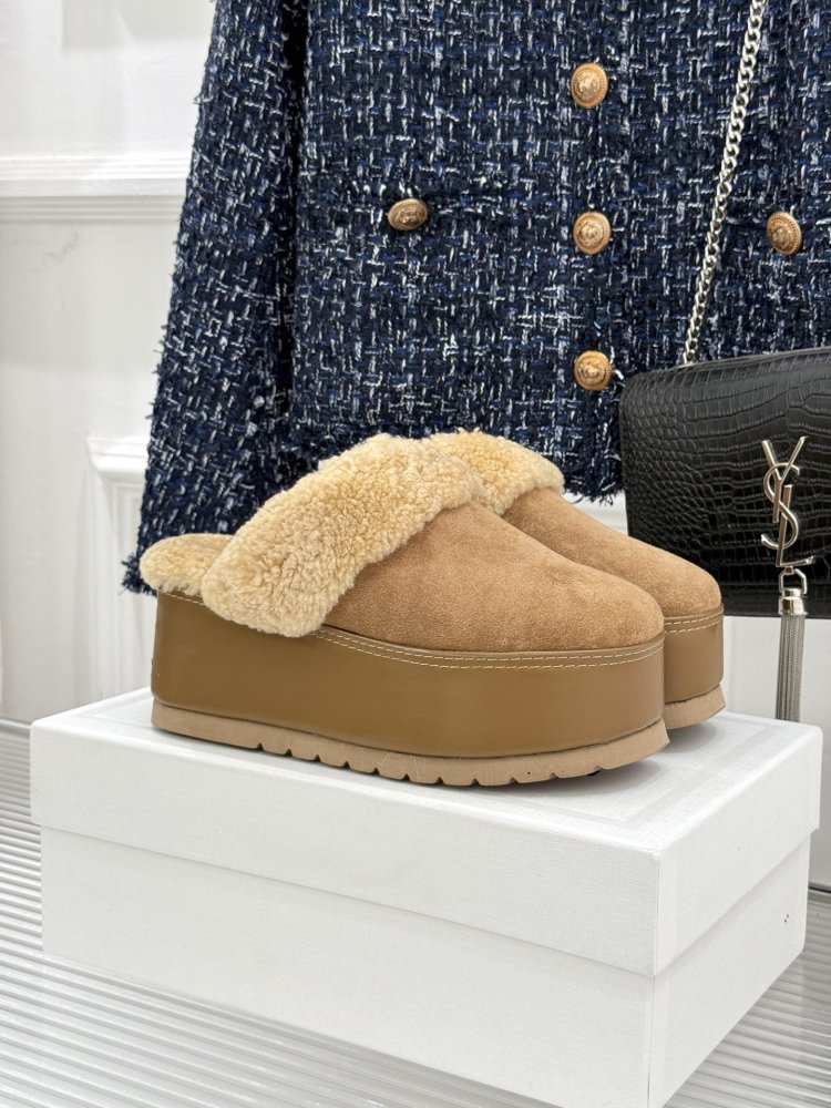 Капці на платформі хутряні жіночі