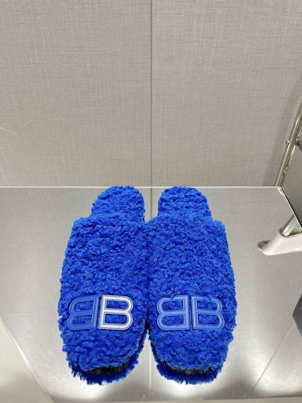 Капці жіночі на хутрі