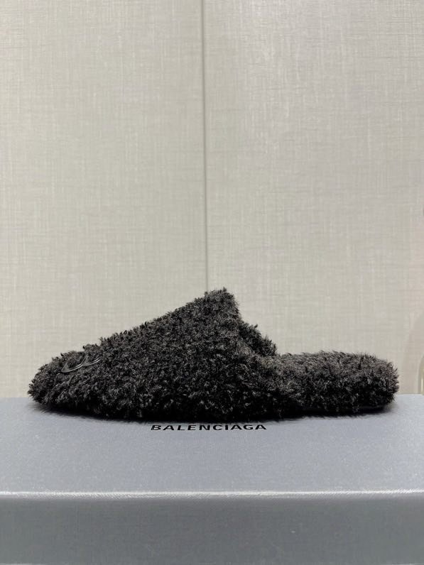 Капці жіночі на хутрі фото 3