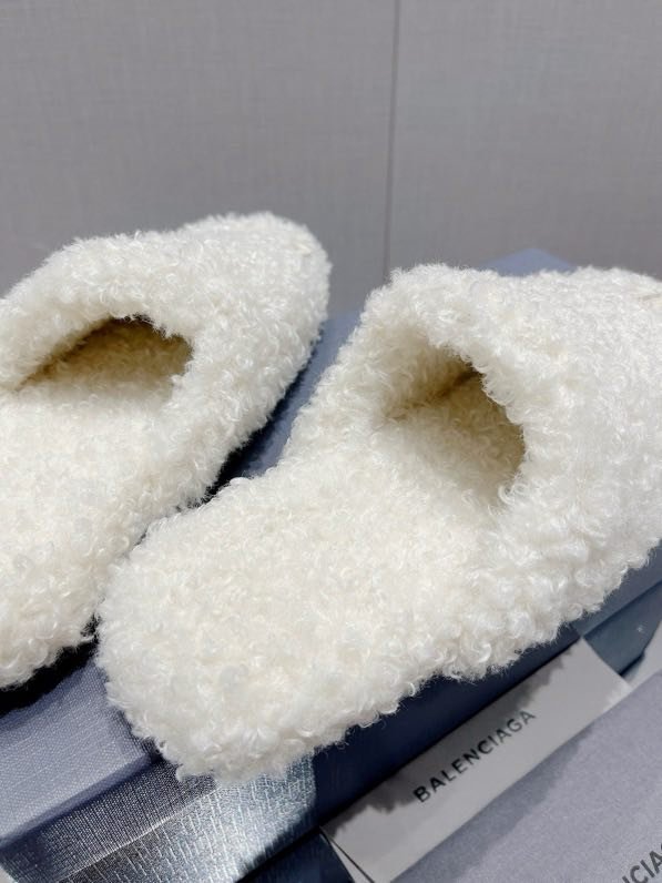 Тапочки женские на меху фото 6