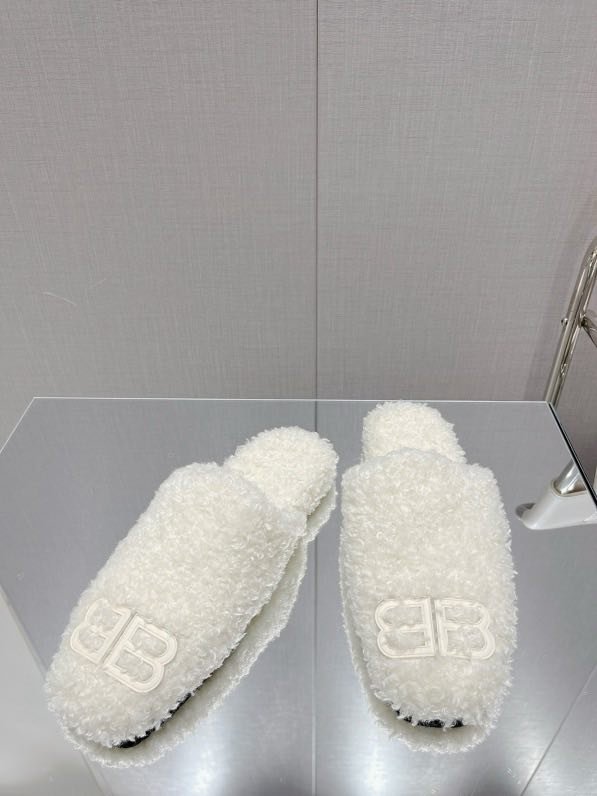 Тапочки женские на меху фото 7